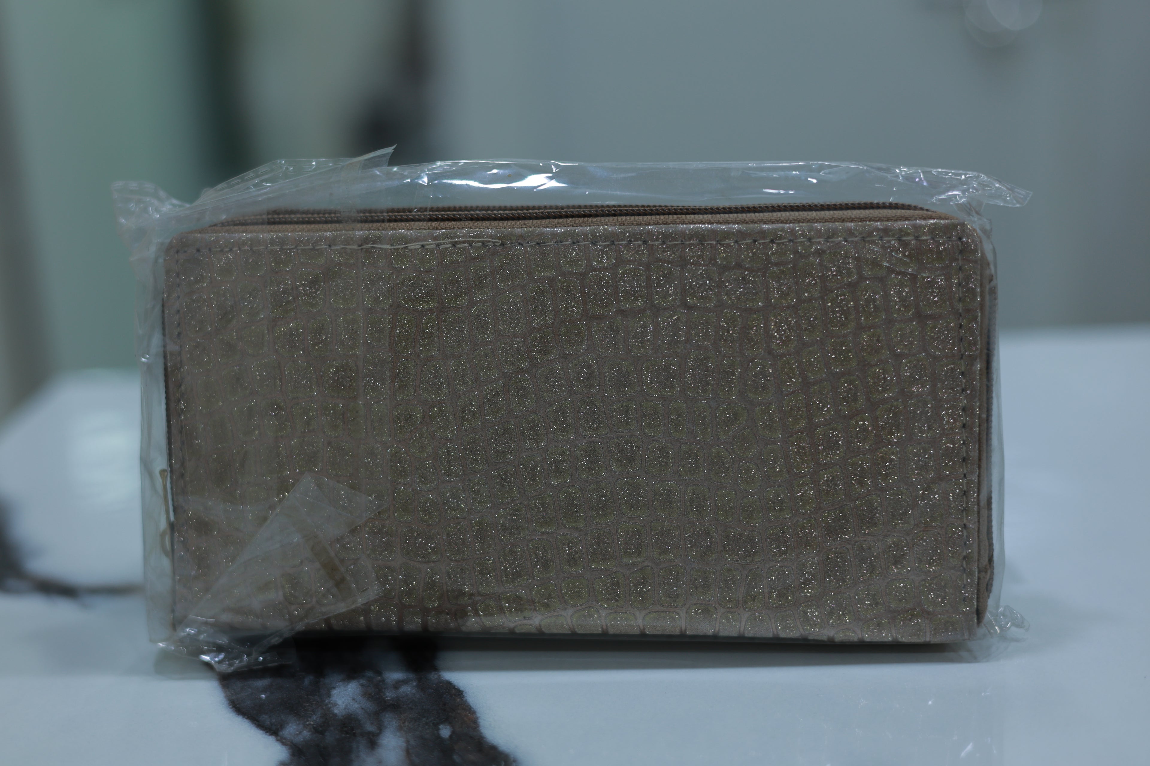 SWITCH TO THIS PURSE