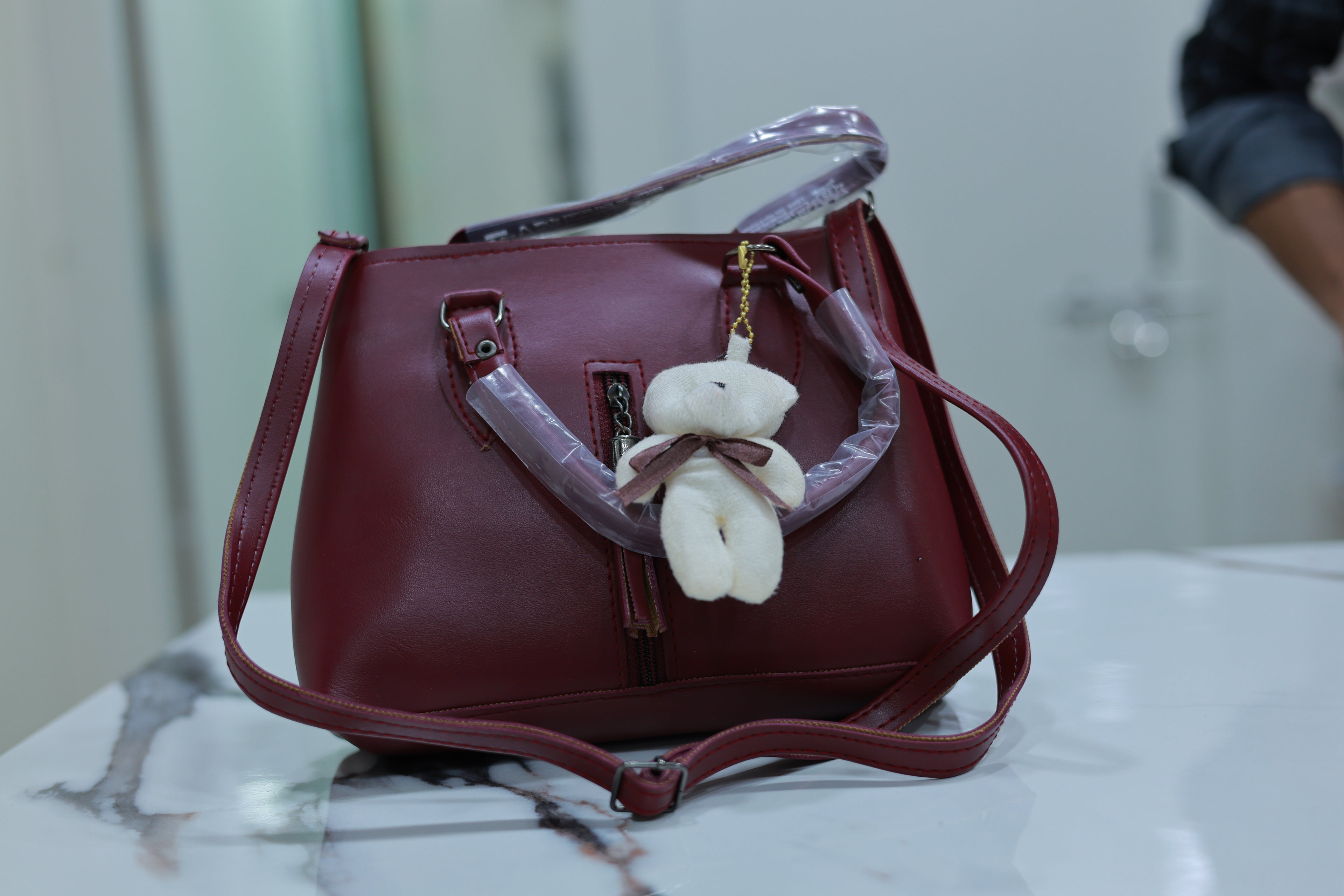 Strong design fancy hand bag for you