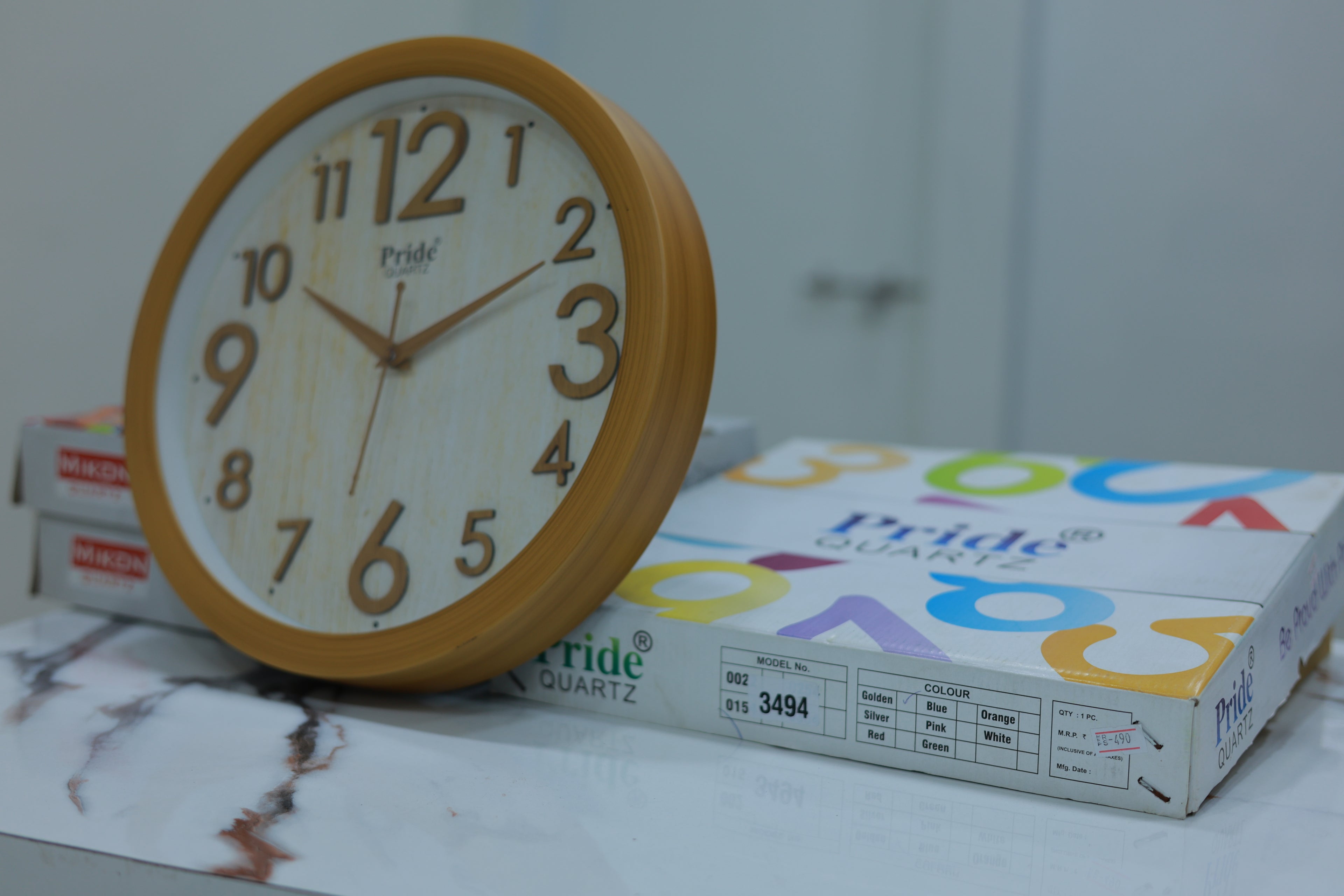 Brown layout wall watch