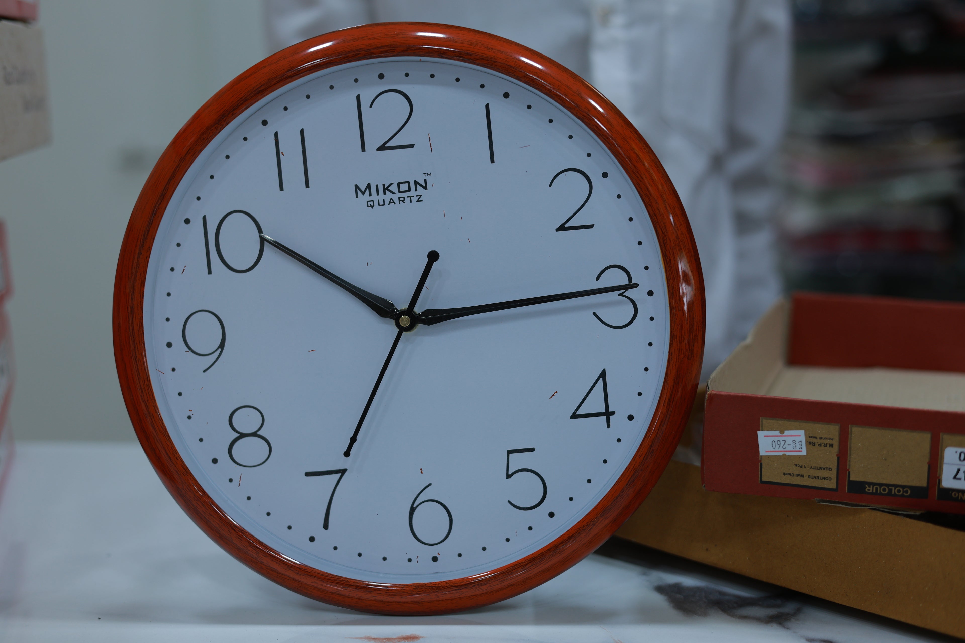 White wall watch