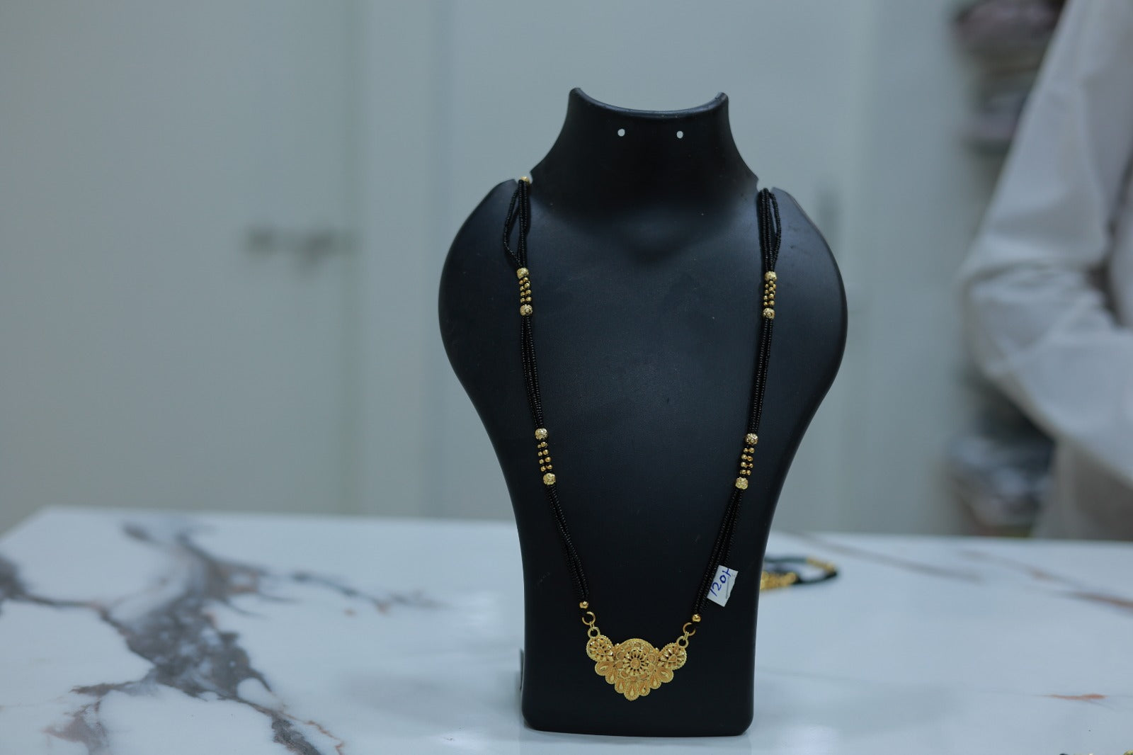 maharashtrian treaditional mangalsutra